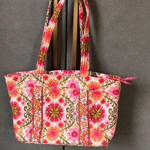 SALE!! Vera Bradley Folkloric Tote